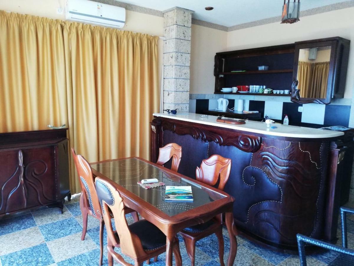 Sunset View Apartments Bar Ngoại thất bức ảnh
